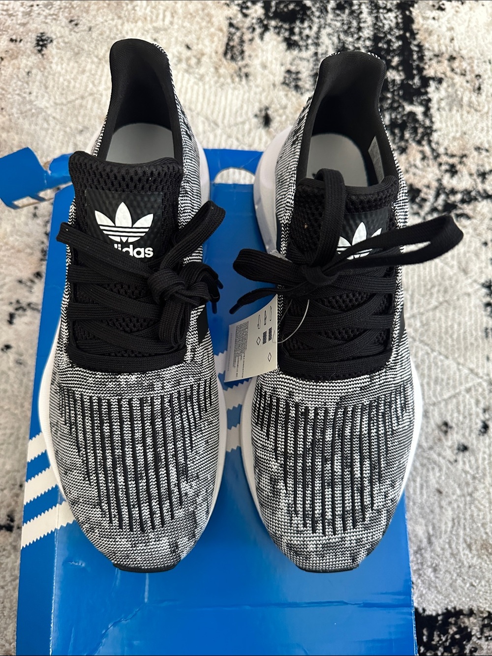 Adidas swift run